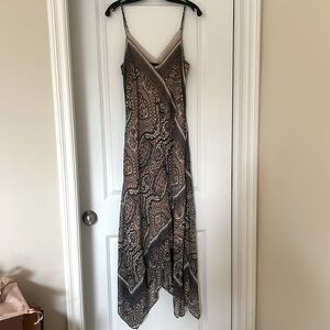 Adorable BCBG maxi dress